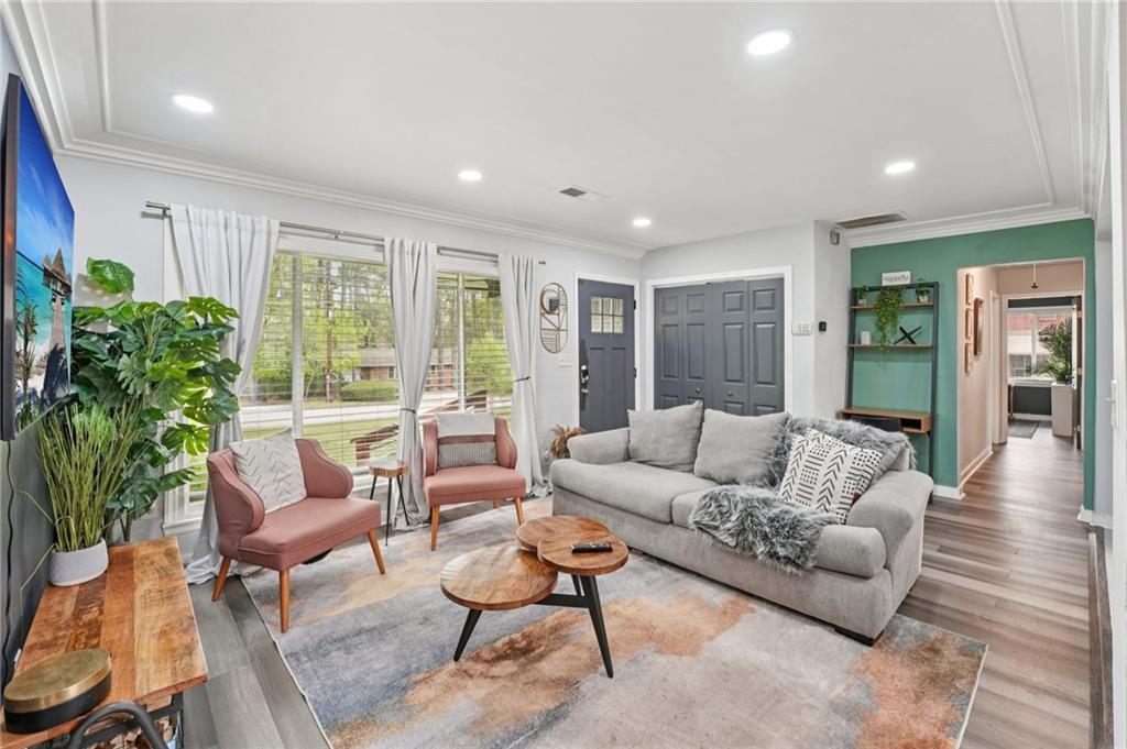 2659 Glenvalley Drive Decatur, GA 30032 - Photo 8 of 59 a living room with furniture and a large window