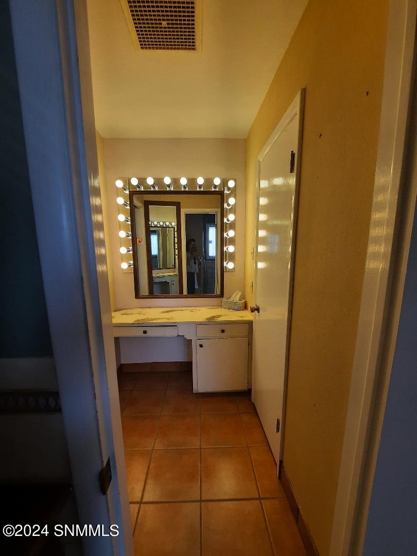 3216 3 Saints Road Anthony, NM 88021 - Photo 18 of 30 master bath