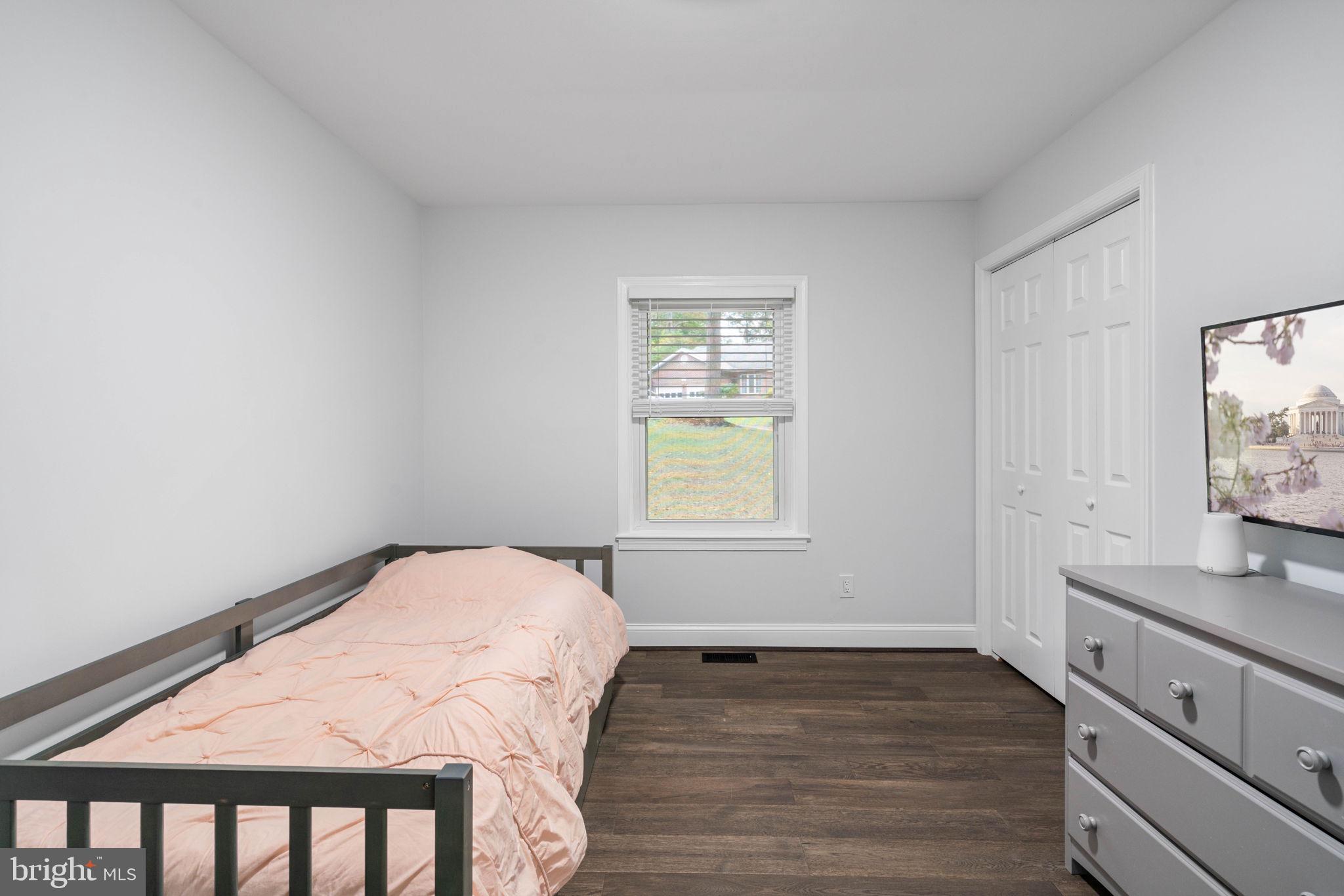 6555 Davis Ford Road Manassas, VA 20111 - Photo 25 of 59 Bedroom #2
