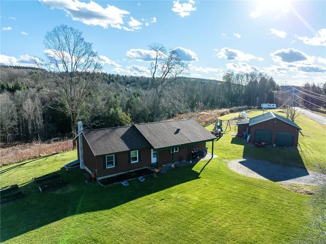 $275,000 | 268 Armstrong Road, Plainfield, NY 13491