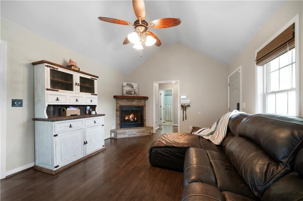 372 Jake Whorton Road Silver Creek, GA 30173 - Photo 11 of 37