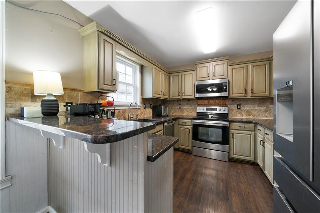 372 Jake Whorton Road Silver Creek, GA 30173 - Photo 16 of 37