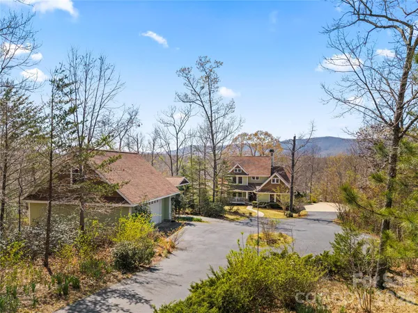 $1,100,000 | 430 Pkwy N Road, Mill Spring, NC 28756