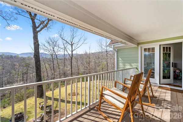 $1,100,000 | 430 Pkwy N Road, Mill Spring, NC 28756