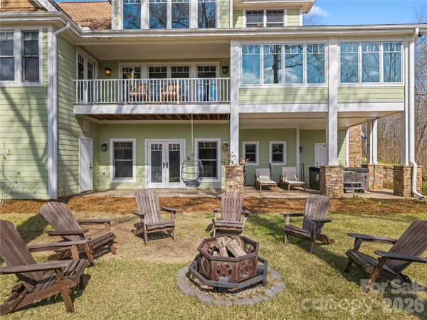 $1,100,000 | 430 Pkwy N Road, Mill Spring, NC 28756