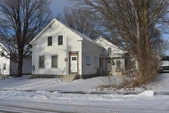 $200,000 | 3 Rossiter Street, Brandon, VT 05733