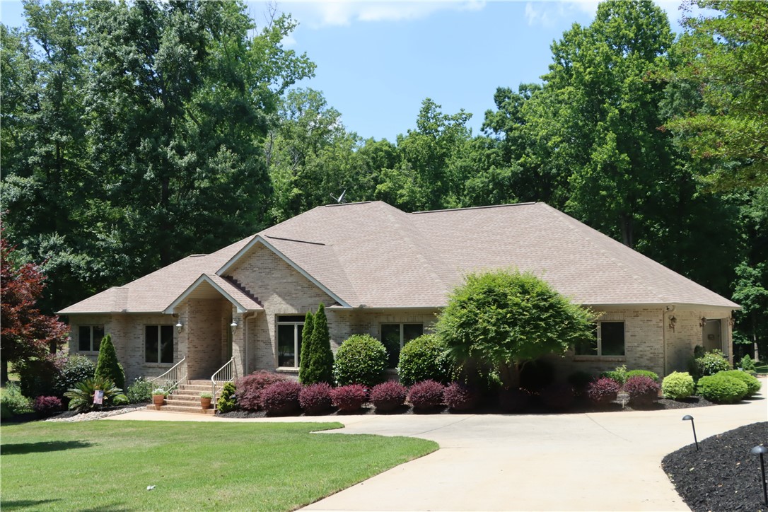 117 Caversham Lane Anderson, SC 29621 - Photo 1 of 49