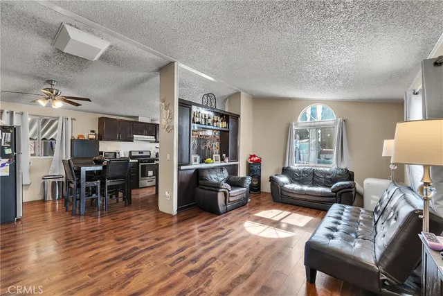 $160,000 | 3825 Crestmore, Unit 480, Jurupa Valley, CA 92509