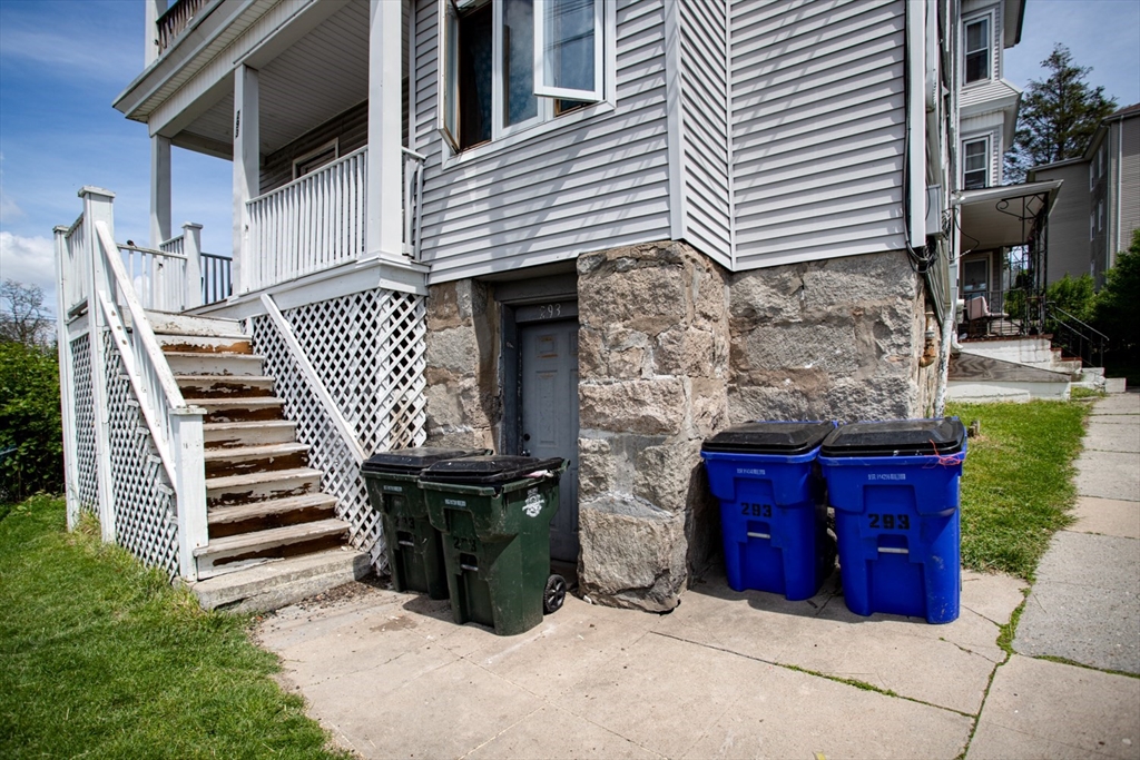 293 Crescent Street Fall River, MA 02720 - Photo 4 of 8