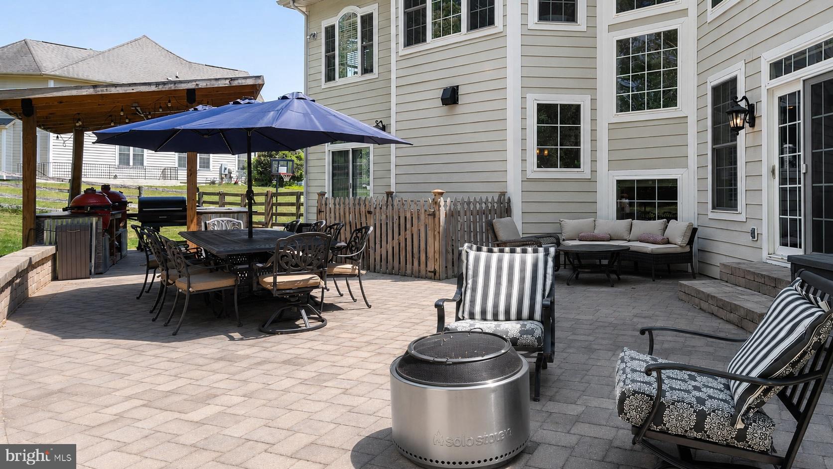 13128 Kahns Road Manassas, VA 20112 - Photo 17 of 61 Extensive Hardscaped back patio and yard