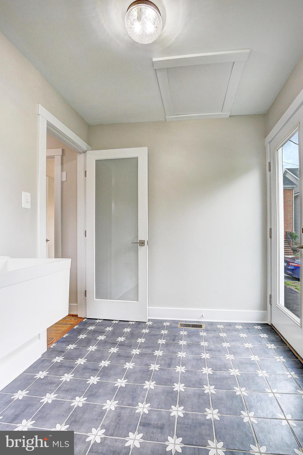 841 Spa Road Annapolis, MD 21401 - Photo 33 of 36 Check out these floors!