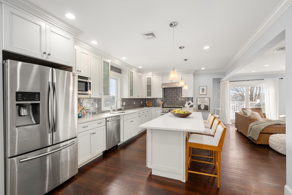 20 Manthorne Road, Unit 2 Boston, MA 02132 - Photo 1 of 36