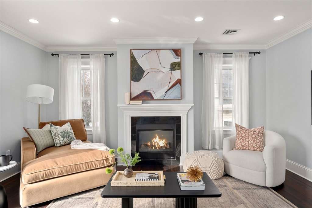 20 Manthorne Road, Unit 2 Boston, MA 02132 - Photo 13 of 36