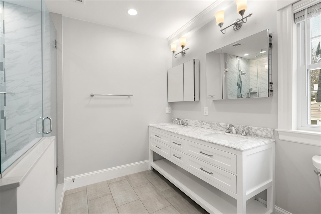 20 Manthorne Road, Unit 2 Boston, MA 02132 - Photo 17 of 36