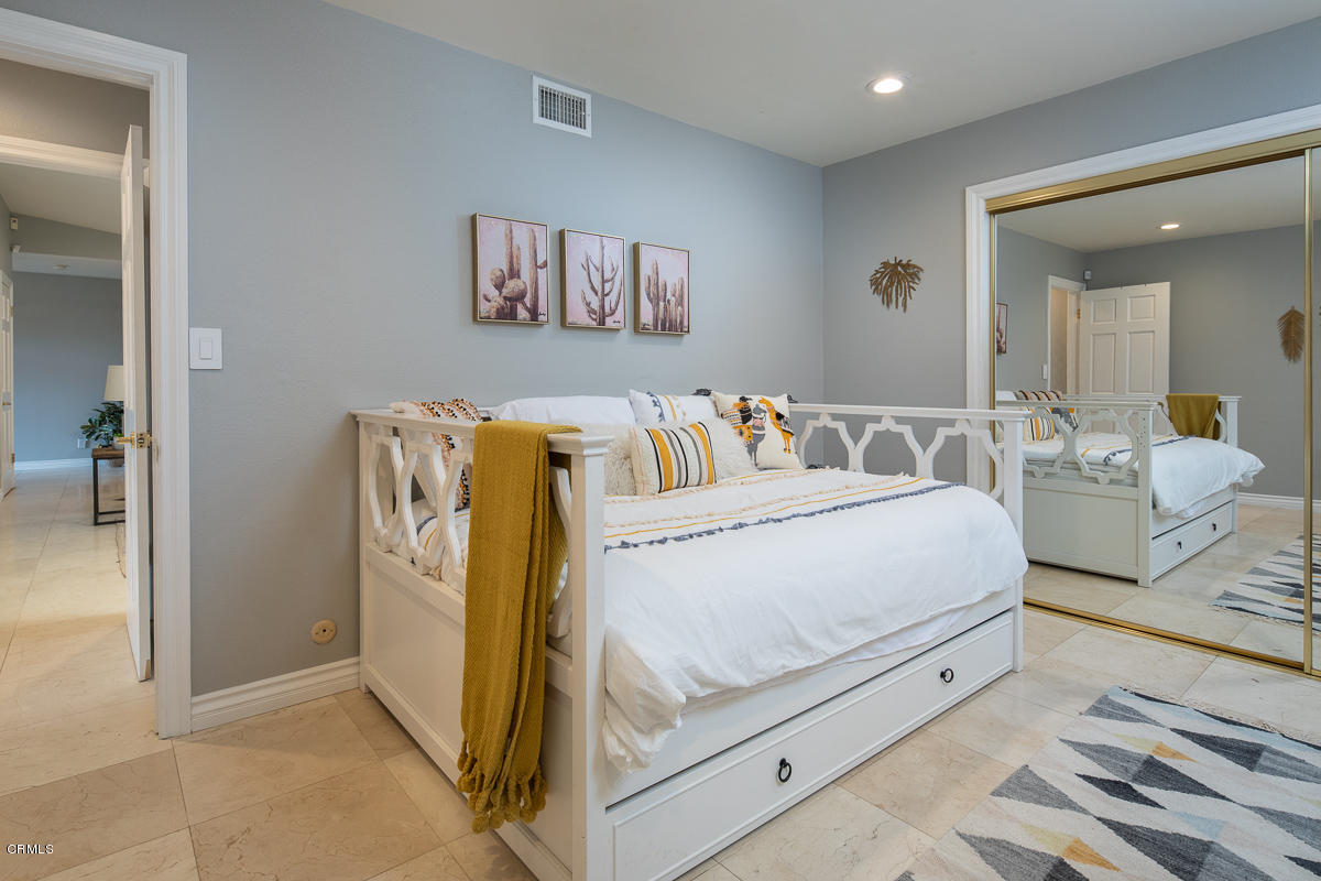 1440 Brixton Road Pasadena, CA 91105 - Photo 14 of 27 1440 Brixton_083v1_mls