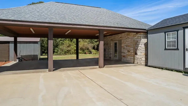 $659,900 | 825 Recreational Road 255, Colmesneil, TX 75938