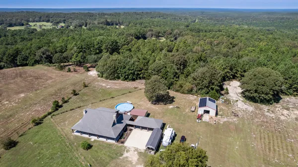 $659,900 | 825 Recreational Road 255, Colmesneil, TX 75938