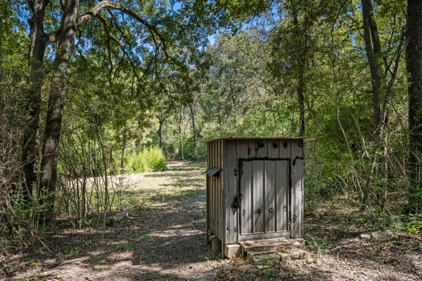 $659,900 | 825 Recreational Road 255, Colmesneil, TX 75938