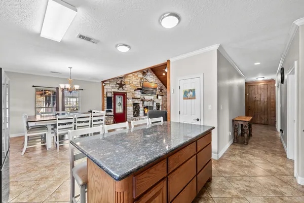 $659,900 | 825 Recreational Road 255, Colmesneil, TX 75938