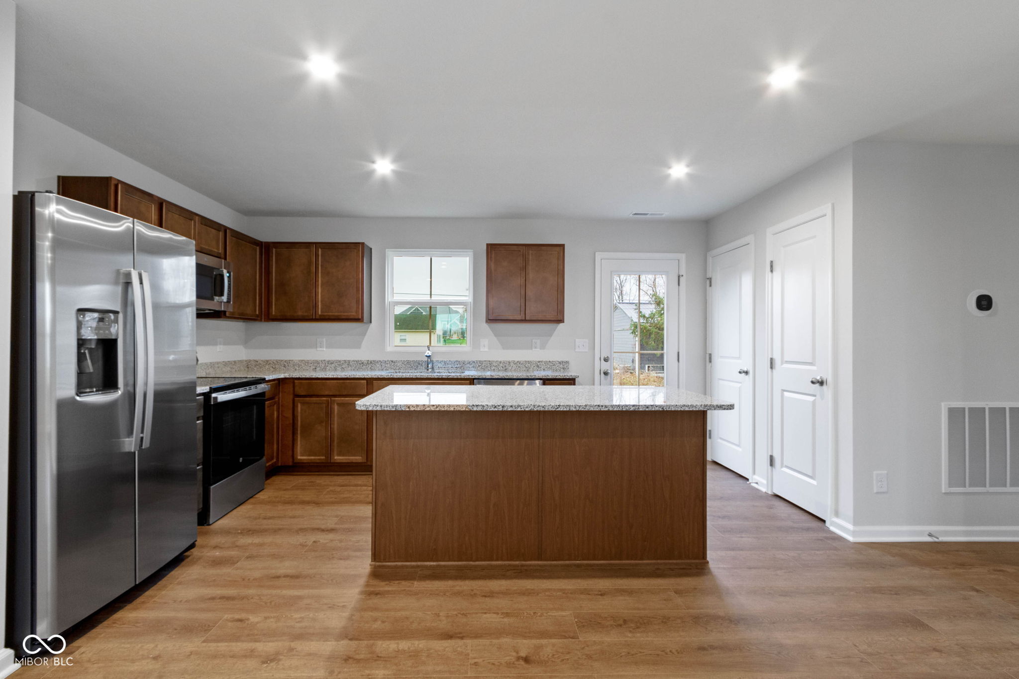 1663 Juniper Lane Greenfield, IN 46140 - Photo 10 of 40 Gallery Image 10