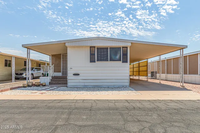 $38,500 | 2701 East Utopia Road, Unit 234, Phoenix, AZ 85050