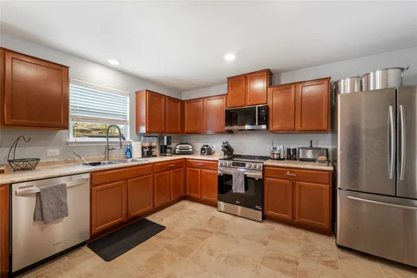 $2,200 | 19116 James Carter Jr Street, Manor, TX 78653