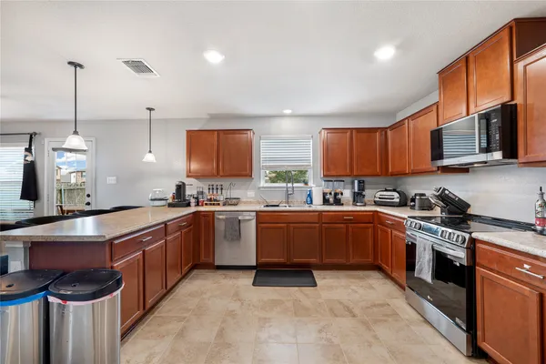 $2,200 | 19116 James Carter Jr Street, Manor, TX 78653