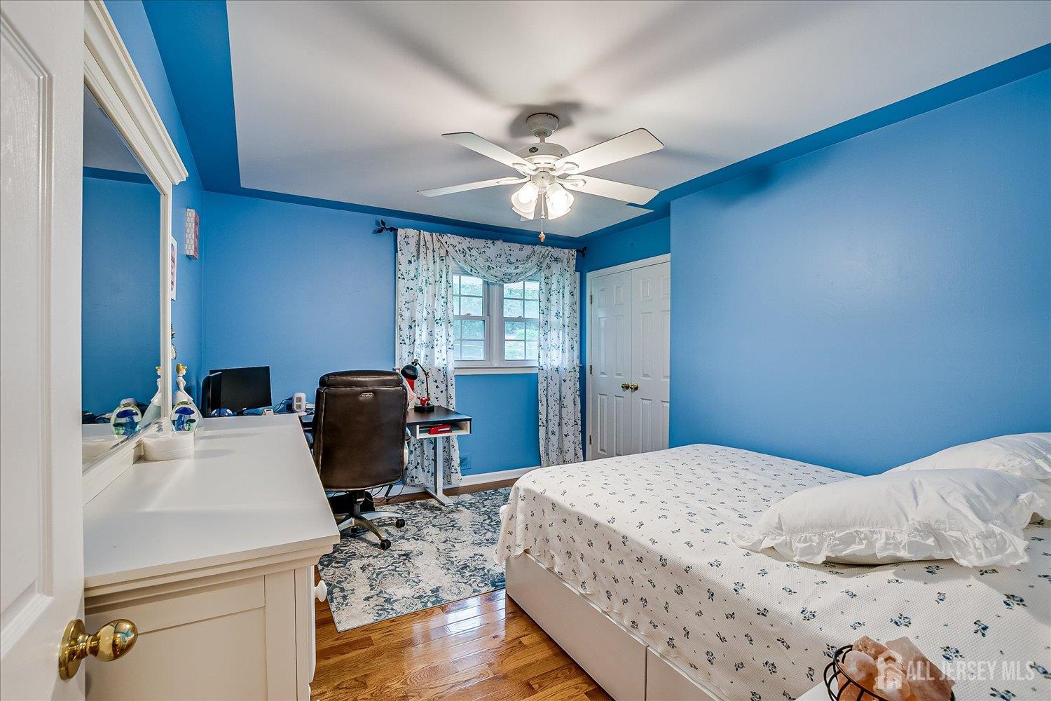 10 Dellview Drive Edison, NJ 08820 - Photo 32 of 50