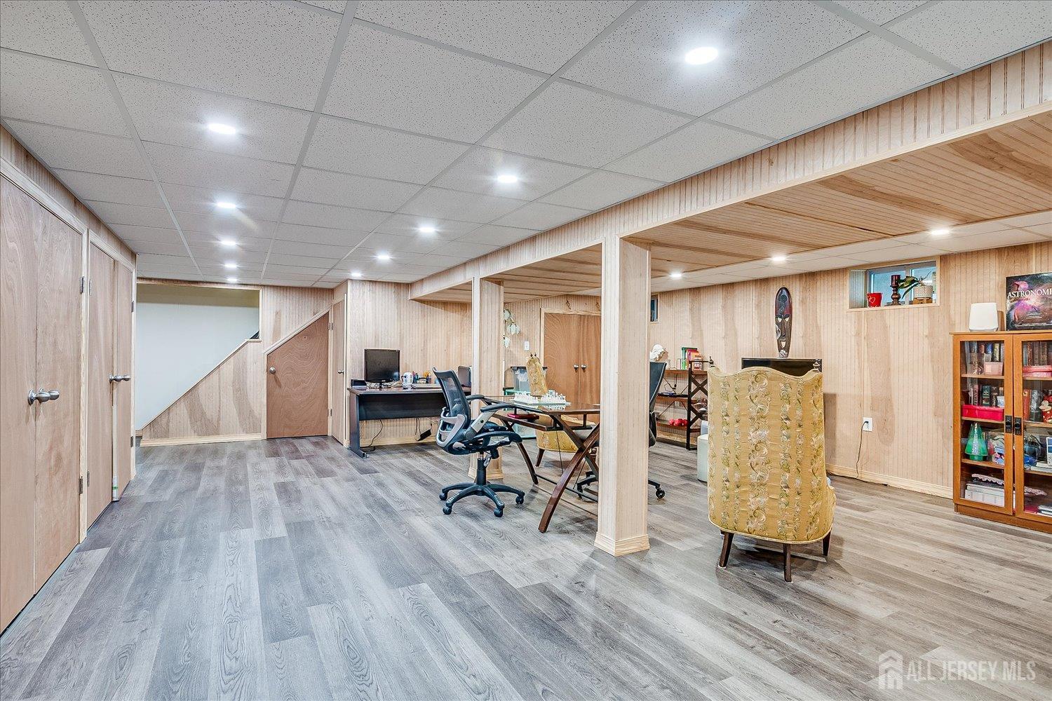 10 Dellview Drive Edison, NJ 08820 - Photo 38 of 50