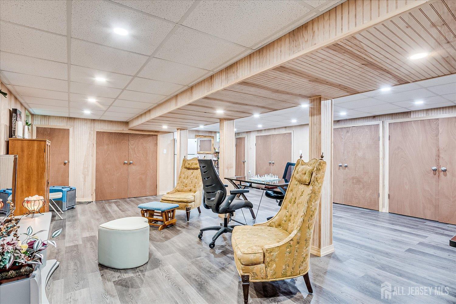 10 Dellview Drive Edison, NJ 08820 - Photo 40 of 50