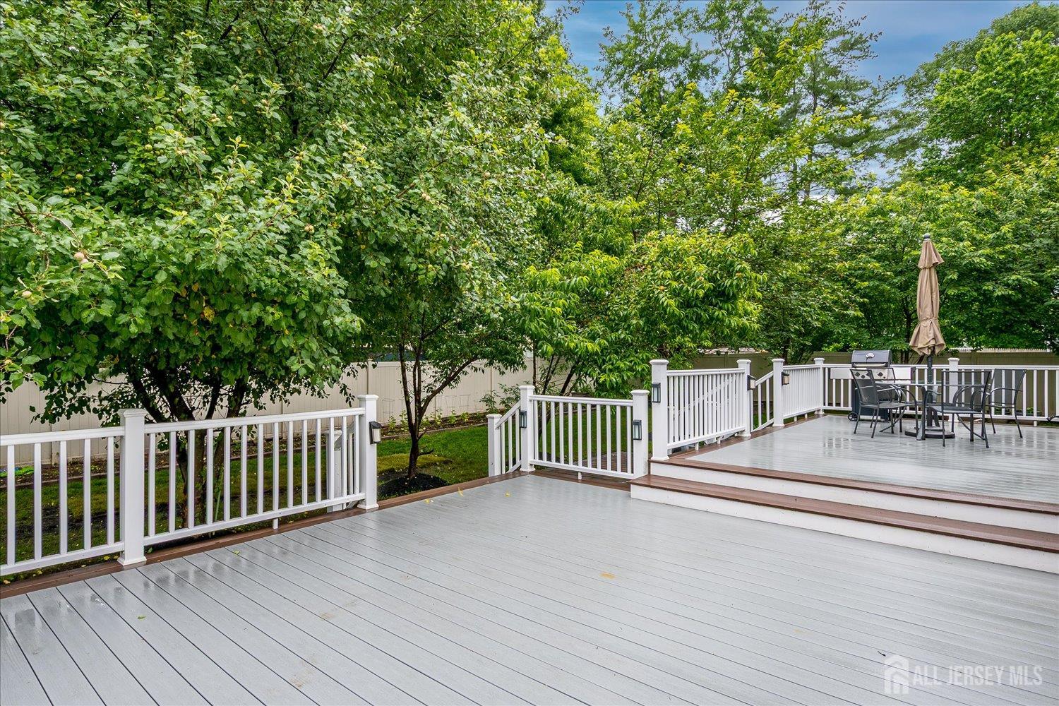 10 Dellview Drive Edison, NJ 08820 - Photo 45 of 50