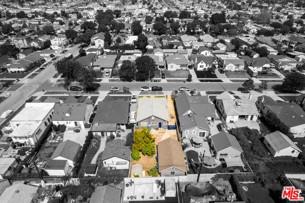 $4,000 | 3740 West 59th Place, Los Angeles, CA 90043