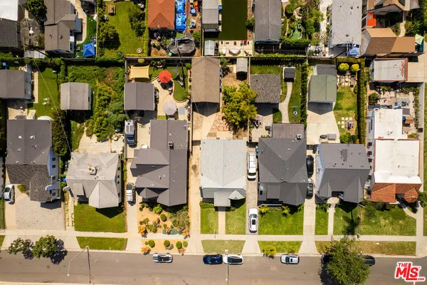 $4,000 | 3740 West 59th Place, Los Angeles, CA 90043