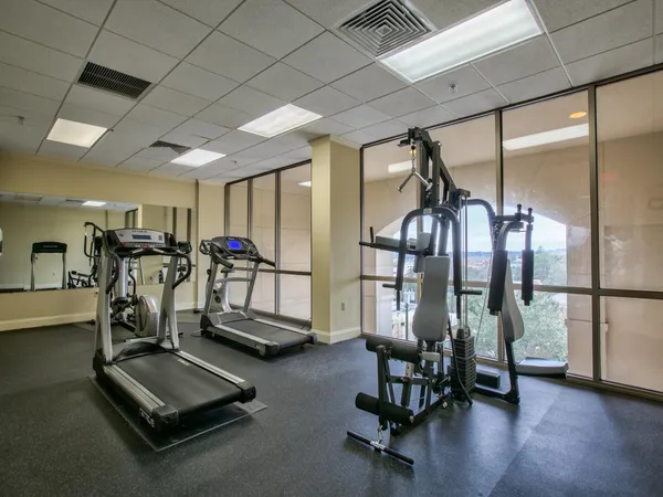 $339,000 | 215 West College Avenue, Unit 808, Tallahassee, FL 32301