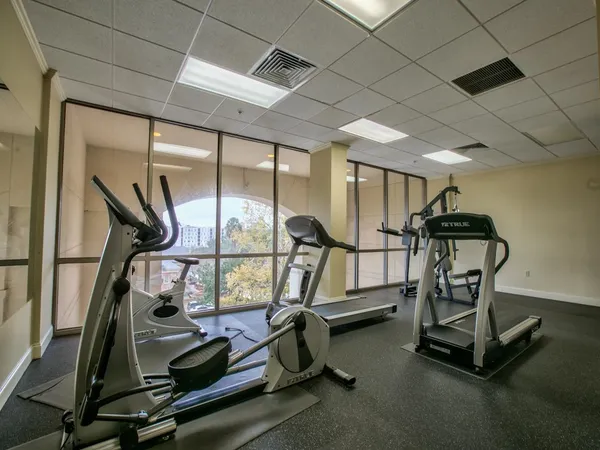 $339,000 | 215 West College Avenue, Unit 808, Tallahassee, FL 32301