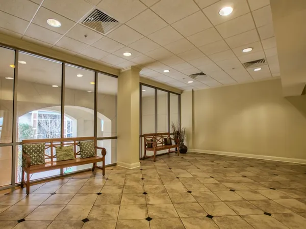 $339,000 | 215 West College Avenue, Unit 808, Tallahassee, FL 32301