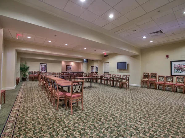 $339,000 | 215 West College Avenue, Unit 808, Tallahassee, FL 32301