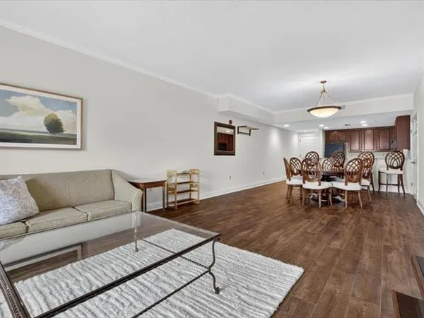 $339,000 | 215 West College Avenue, Unit 808, Tallahassee, FL 32301