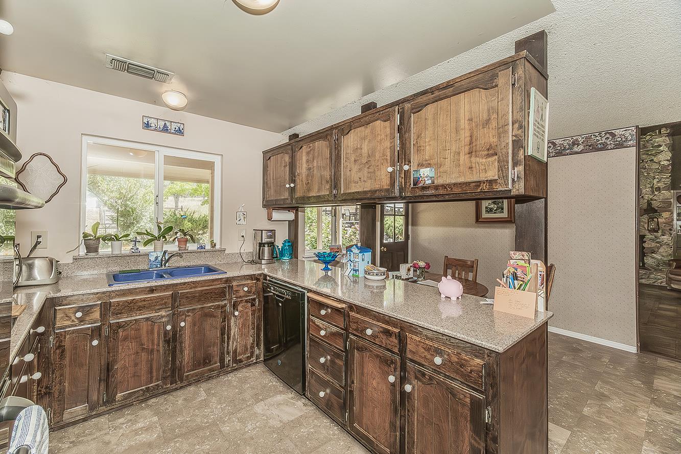 35477 Qualls Prather Road Auberry, CA 93602 - Photo 17 of 75