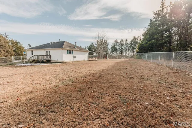 $210,000 | 12280 Chicago Road, Dixon, MO 65459