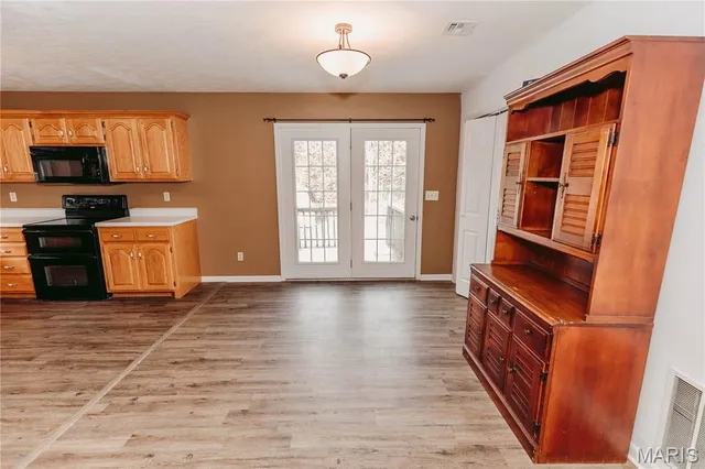 $210,000 | 12280 Chicago Road, Dixon, MO 65459