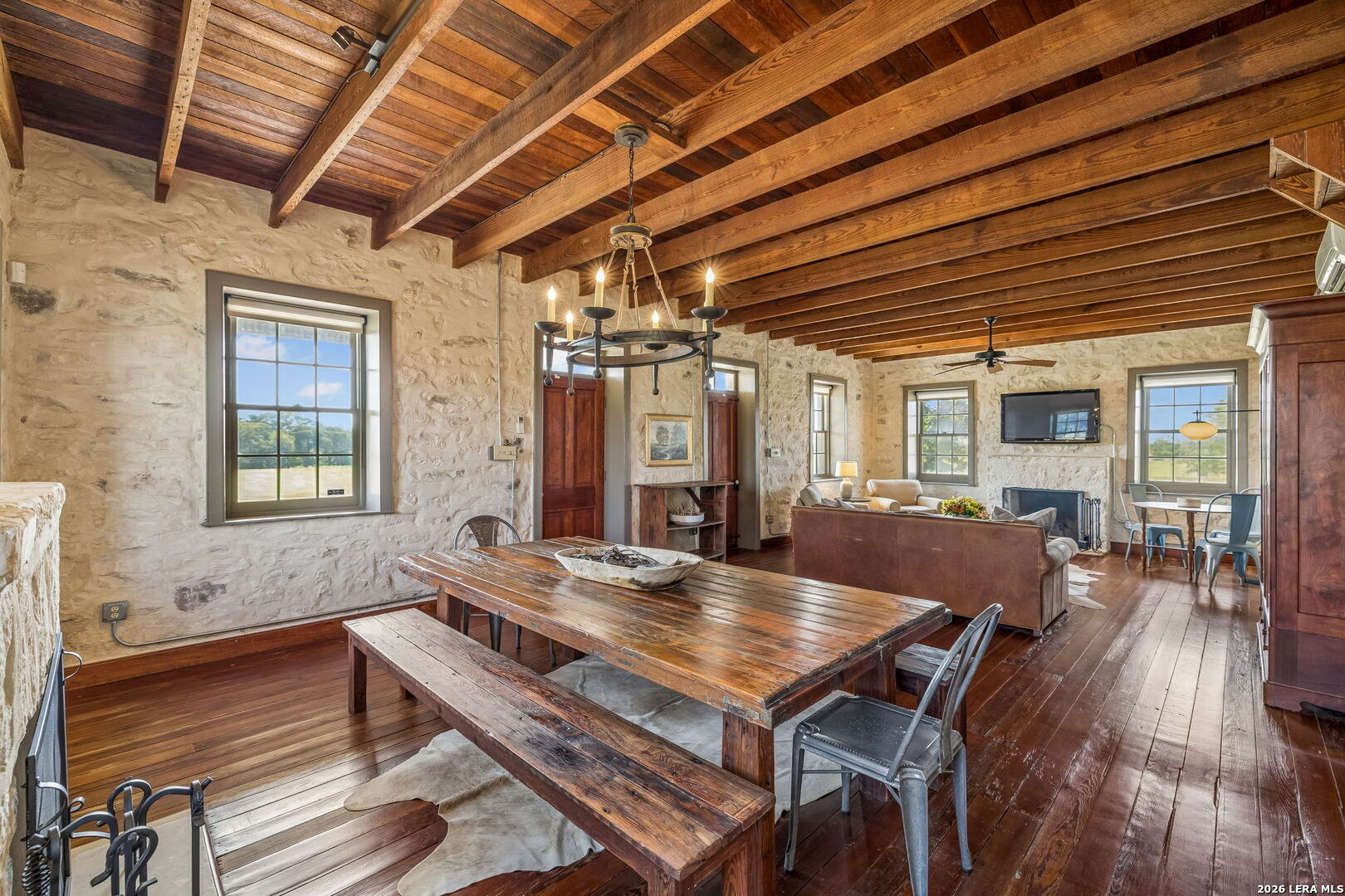 2007 County Road 271 Rio Medina, TX 78066 - Photo 18 of 72 Gallery Image 18