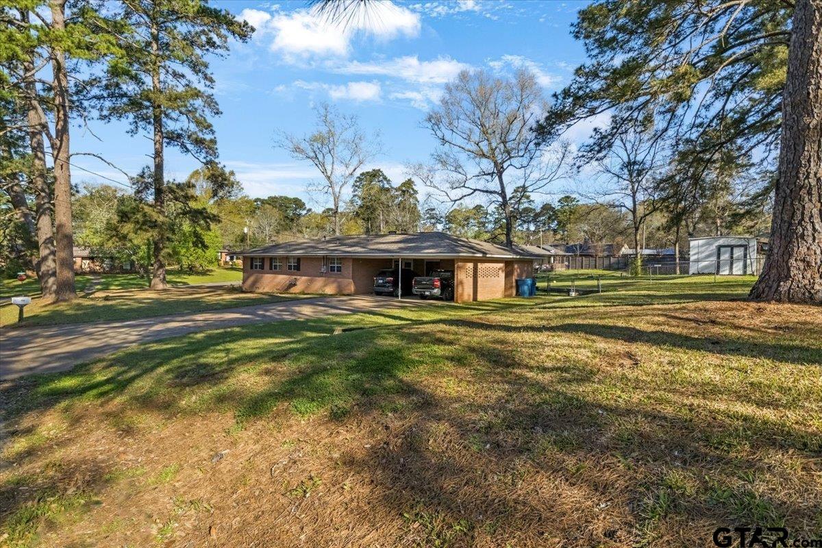 240 Wightman Lane Rusk, TX 75785 - Photo 3 of 34