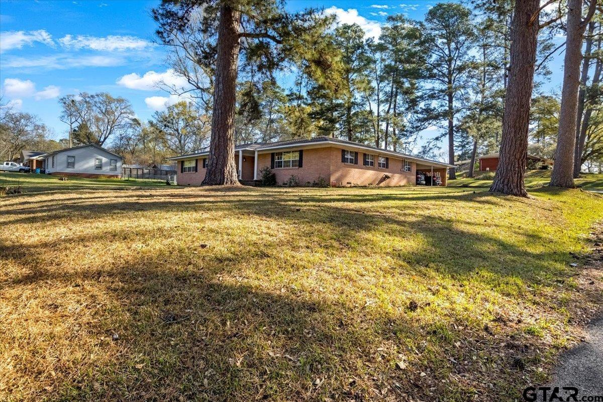 240 Wightman Lane Rusk, TX 75785 - Photo 4 of 34