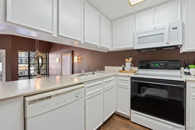 $505,000 | 2630 Pirineos Way, Unit 4, Carlsbad, CA 92009