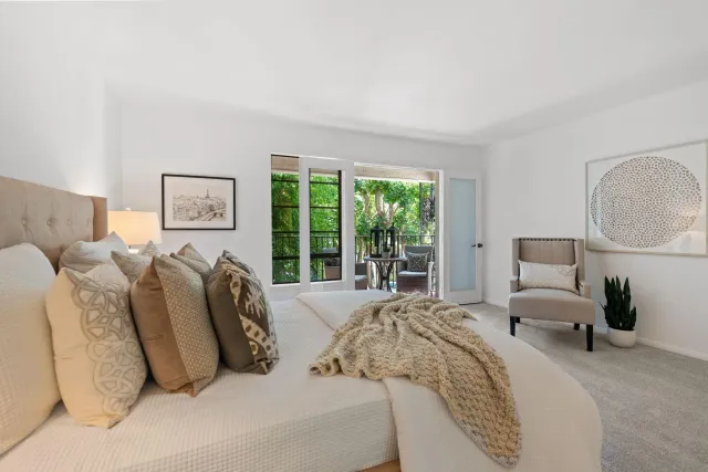 $505,000 | 2630 Pirineos Way, Unit 4, Carlsbad, CA 92009