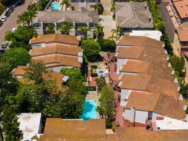 $505,000 | 2630 Pirineos Way, Unit 4, Carlsbad, CA 92009