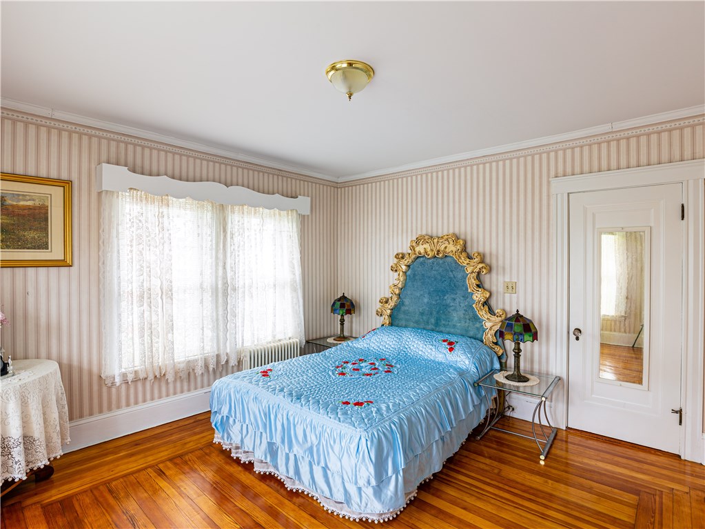 353 Harris Avenue Woonsocket, RI 02895 - Photo 22 of 32