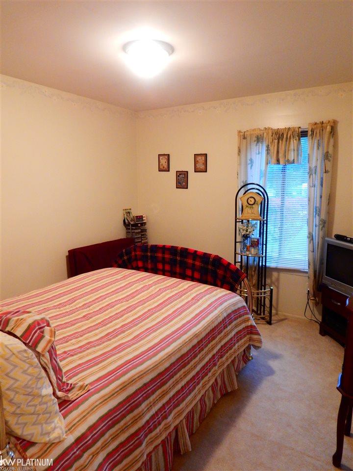 48732 East Ranch Drive Chesterfield, MI 48051 - Photo 16 of 24