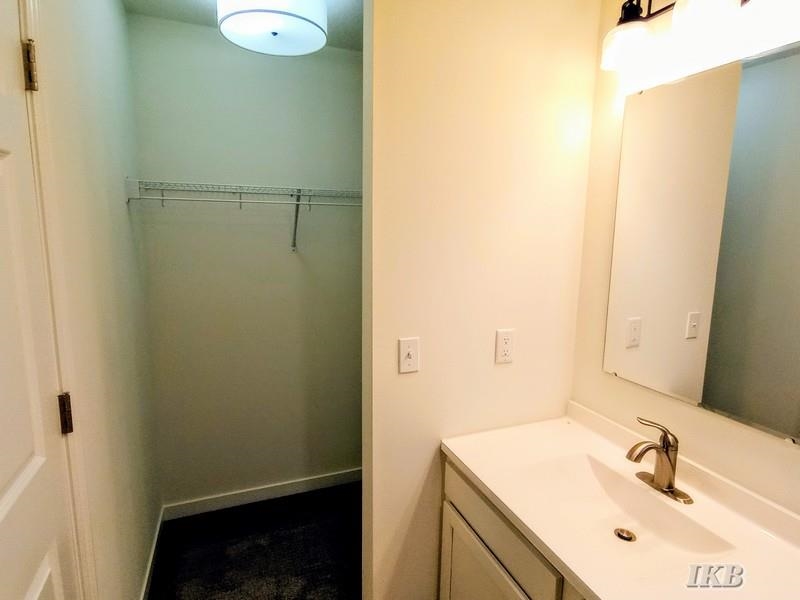 1009 Pheasant Run, Unit 20 Gladwin, MI 48624 - Photo 18 of 28